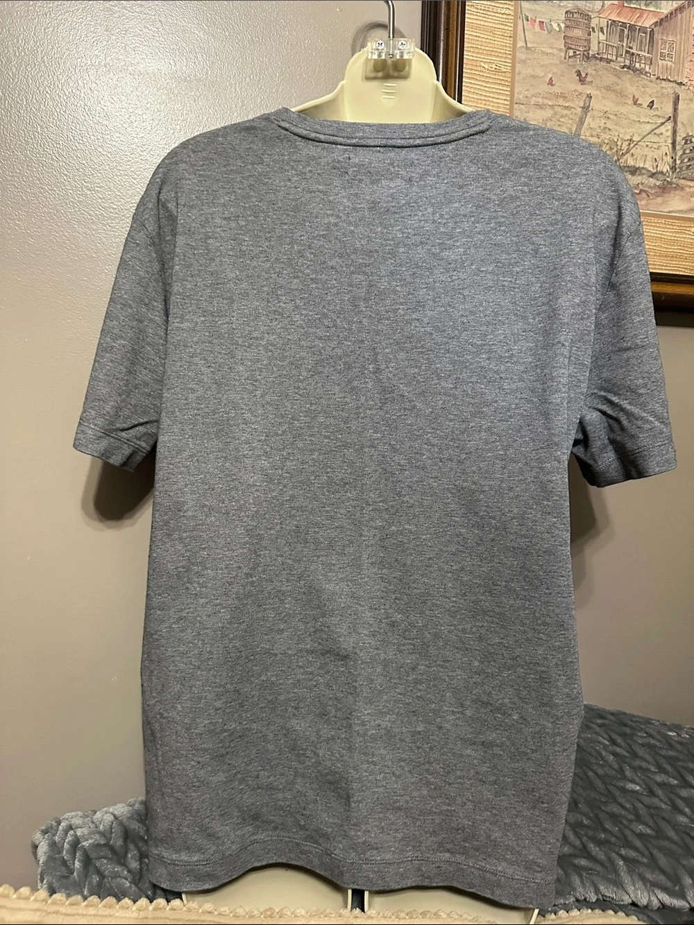 Banana Republic Luxury Men's Classic V-Neck T-Shirt Gray large